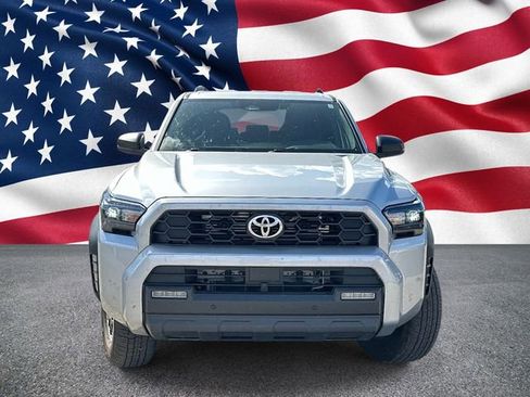 Used 2025 Toyota 4Runner TRD Off-Road image 3