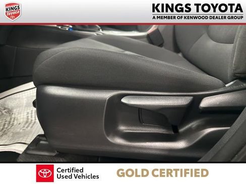Certified 2024 Toyota Corolla Cross LE image 11