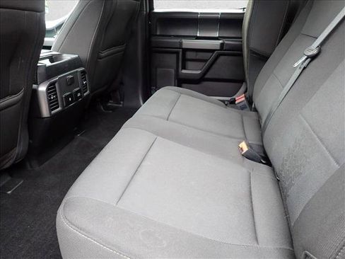 Used 2019 Ford F150 XLT w/ Equipment Group 302A Luxury AWD/4WD image 9