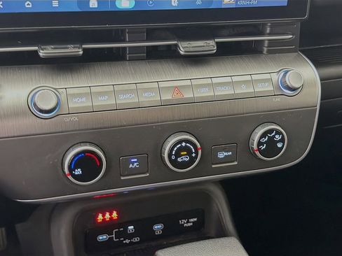 Used 2024 Hyundai Kona SE FWD image 16