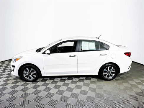 Used 2023 Kia Rio S w/ Technology Package image 4