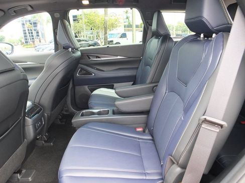 Used 2026 INFINITI QX60 Sport w/ Dark Cargo Package AWD/4WD image 21