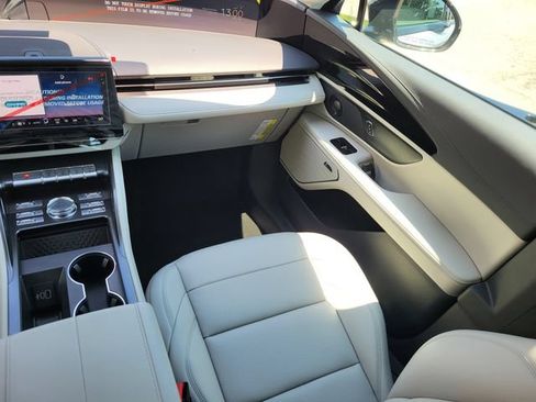 New 2026 Lincoln Nautilus Premier w/ Equipment Group 102A AWD/4WD image 12