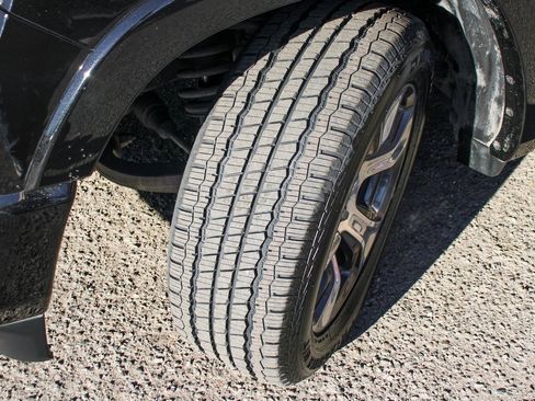 Used 2019 RAM 1500 Laramie image 48