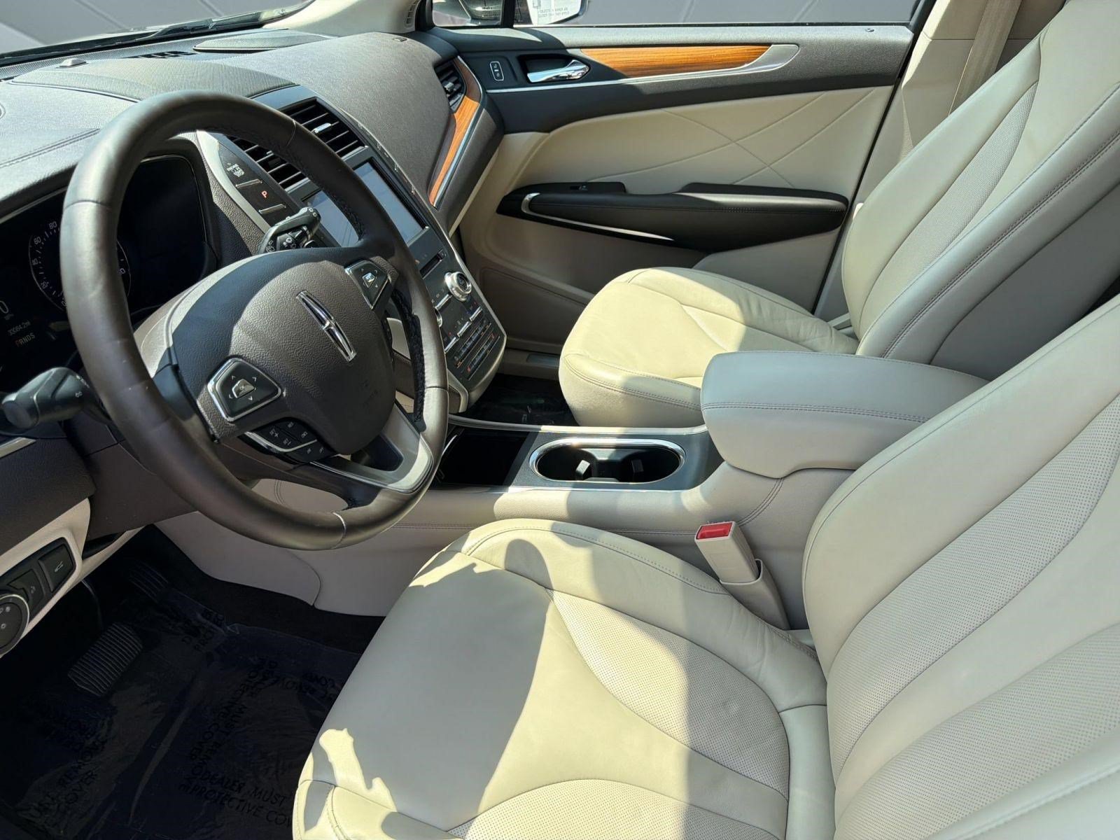 Used 2019 Lincoln MKC Select w/ Select Plus Package FWD image 5