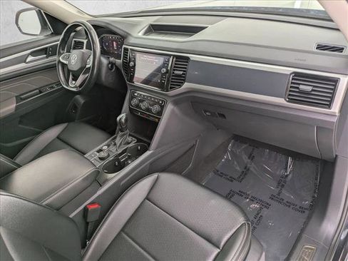 Used 2022 Volkswagen Atlas SEL R-Line AWD/4WD image 19