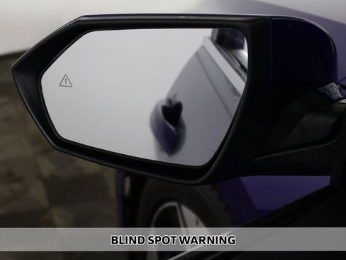 Certified 2023 Hyundai Elantra Limited w/ Preferred Accessory Package image 7