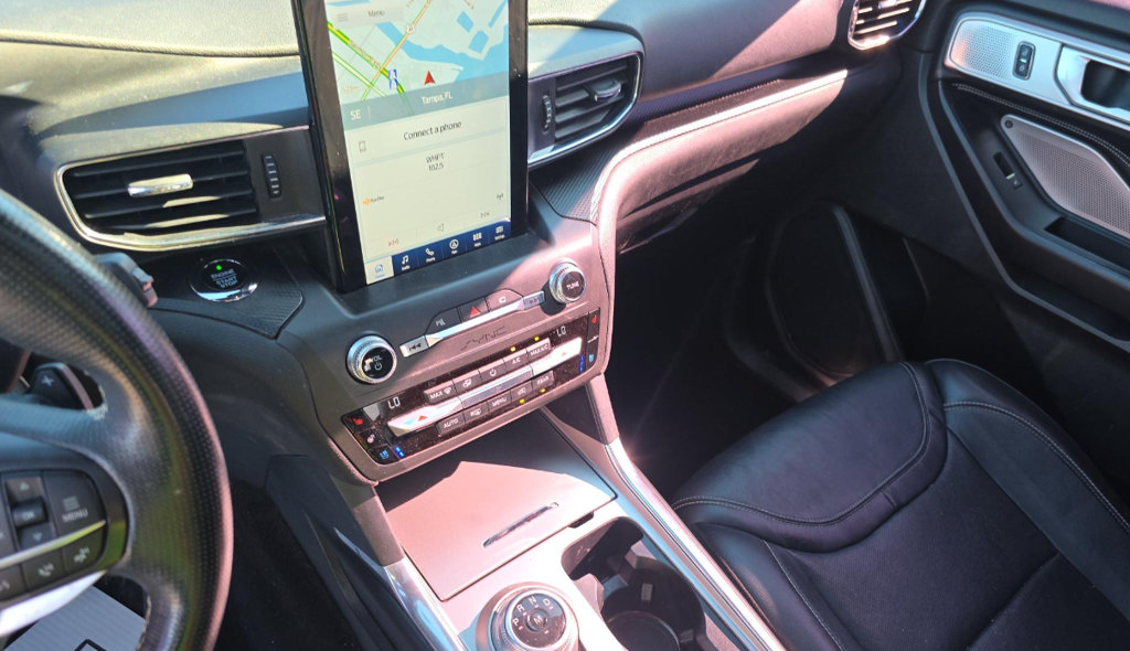 Used 2020 Ford Explorer ST w/ Premium Technology Package AWD/4WD image 11