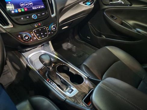 Used 2024 Chevrolet Malibu LT image 9