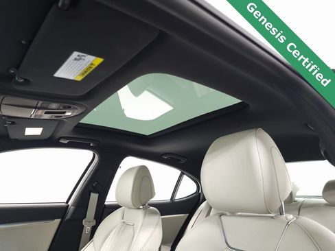 Used 2025 Genesis G70 3.3T Advanced image 20