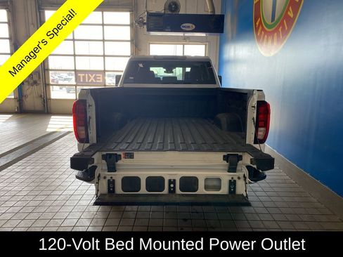 Used 2024 GMC Sierra 2500 SLE w/ SLE Value Package AWD/4WD image 21