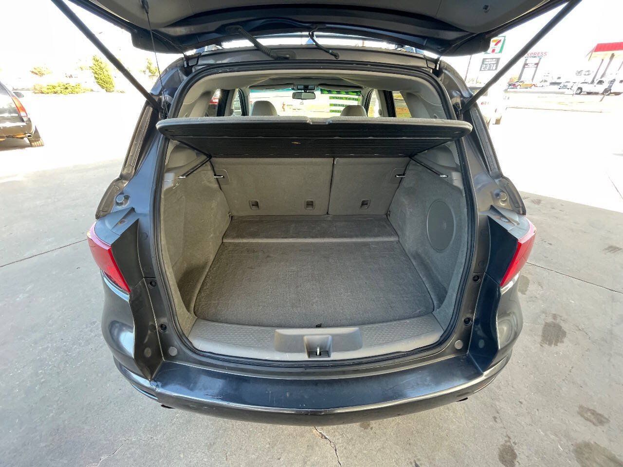 Used 2009 Acura RDX w/ Technology Package AWD/4WD image 9