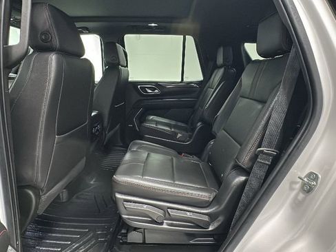 Used 2021 Chevrolet Tahoe RST w/ Luxury Package image 12