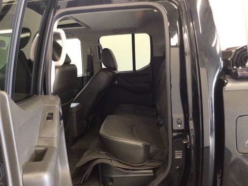 Used 2016 Nissan Frontier PRO-4X w/ Pro-4x Luxury Package AWD/4WD image 19