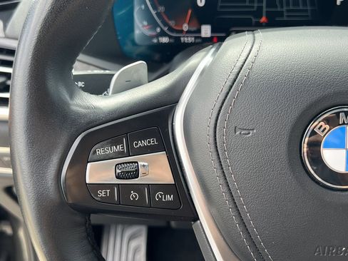 Used 2023 BMW X5 xDrive40i w/ Premium Package image 11