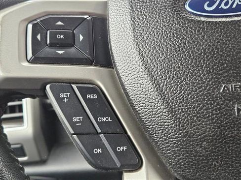 Used 2017 Ford F150 Lariat w/ Equipment Group 502A Luxury image 13