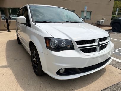 Used 2017 Dodge Grand Caravan GT