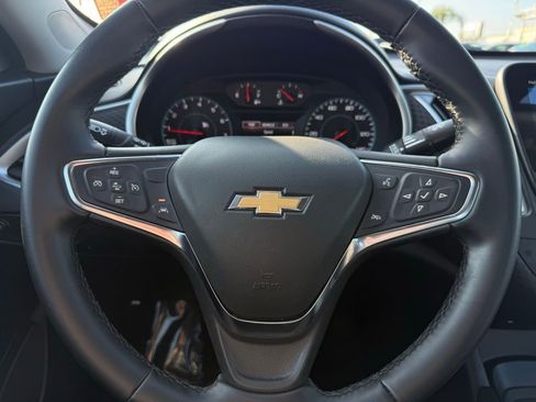 Used 2025 Chevrolet Malibu RS image 22