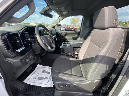 New 2026 Chevrolet Silverado 3500 LT w/ Convenience Package image 23