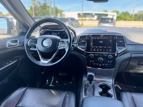 Used 2020 Jeep Grand Cherokee Limited w/ Luxury Group II AWD/4WD image 13