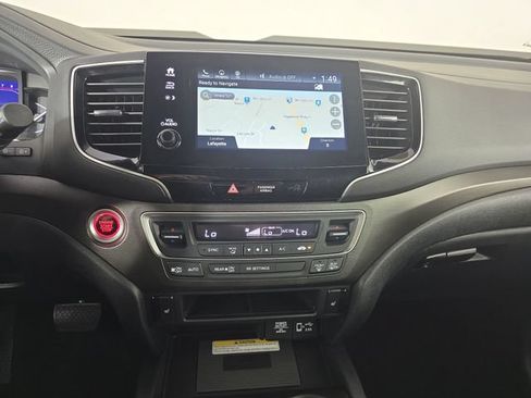 Used 2023 Honda Passport TrailSport image 22