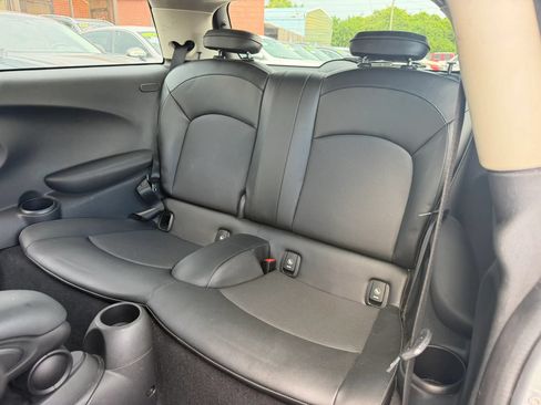 Used 2015 MINI Cooper 2-Door Hardtop FWD image 11
