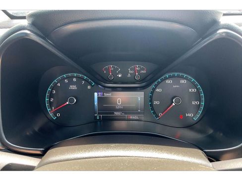 Used 2017 Chevrolet Colorado Z71 AWD/4WD image 22