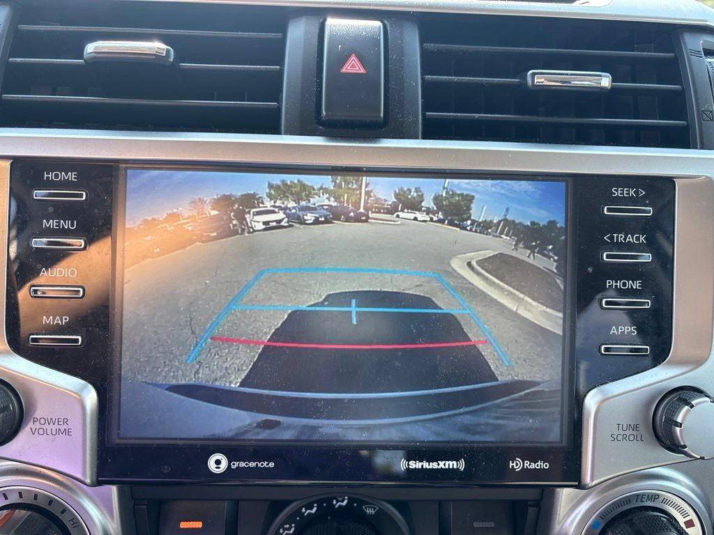 Used 2020 Toyota 4Runner SR5 Premium w/ Moonroof Package RWD image 12
