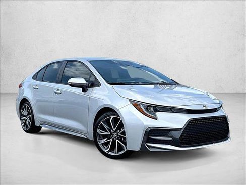 Used 2021 Toyota Corolla SE FWD image 12