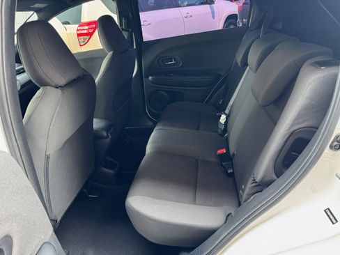 Used 2019 Honda HR-V Sport image 14