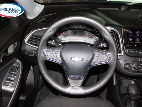 Used 2024 Chevrolet Malibu LS FWD image 15