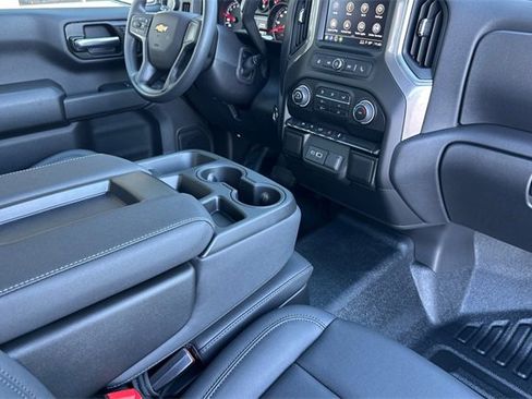 New 2026 Chevrolet Silverado 1500 W/T w/ WT Value Package image 18