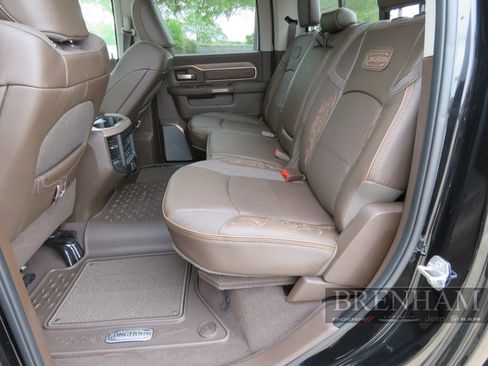 Used 2026 RAM 3500 Longhorn AWD/4WD image 17
