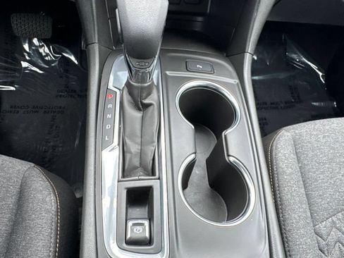 Used 2023 Chevrolet Equinox LT FWD image 21