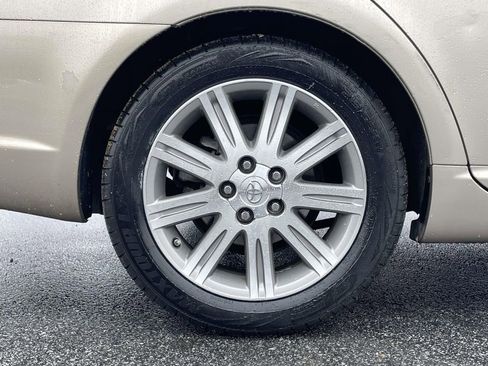 Used 2008 Toyota Avalon Limited image 33