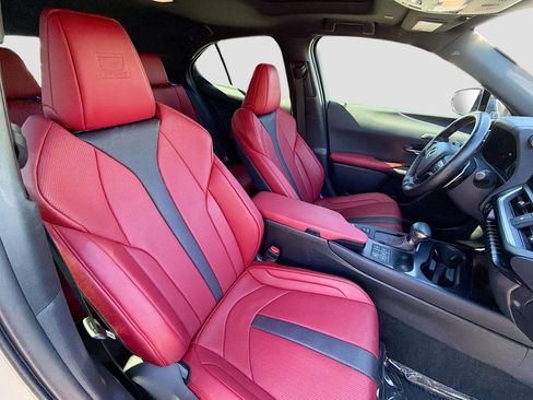 Used 2024 Lexus UX 250h F Sport image 15