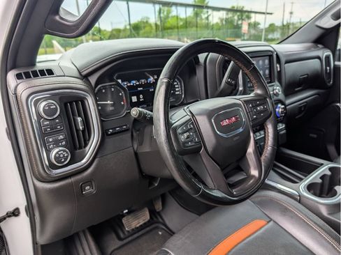 Used 2023 GMC Sierra 2500 AT4 w/ AT4 Premium Plus Package AWD/4WD image 22