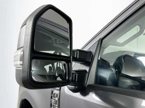 Used 2024 Ford F350 Lariat AWD/4WD image 39