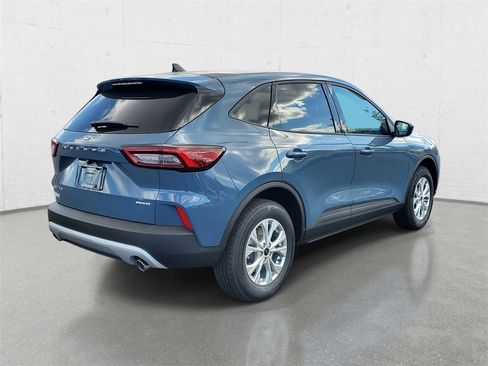 New 2026 Ford Escape Active w/ Cold Weather Package image 7