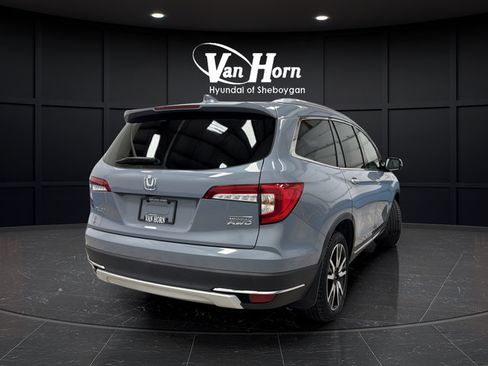 Used 2022 Honda Pilot Touring image 3