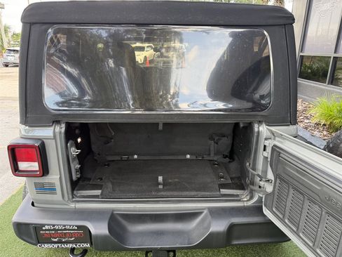 Used 2019 Jeep Wrangler Sport AWD/4WD image 27