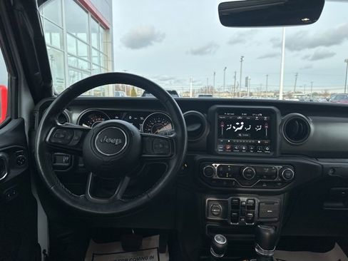 Used 2023 Jeep Gladiator Sport S image 6