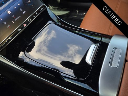 Used 2026 Mercedes-Benz C 300 Sedan image 17