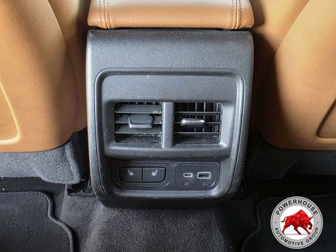 Used 2019 Cadillac XT4 Premium Luxury FWD image 16
