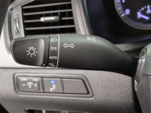 Used 2018 Hyundai Sonata SE image 27