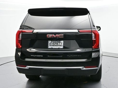 Used 2025 GMC Yukon Elevation image 6