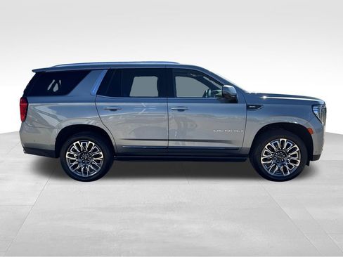 Certified 2024 GMC Yukon Denali Ultimate AWD/4WD image 7