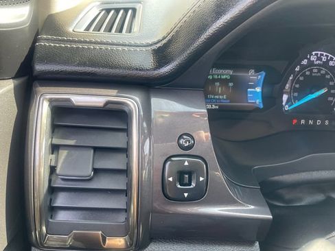 Used 2019 Ford Ranger Lariat w/ FX4 Off-Road Package AWD/4WD image 25