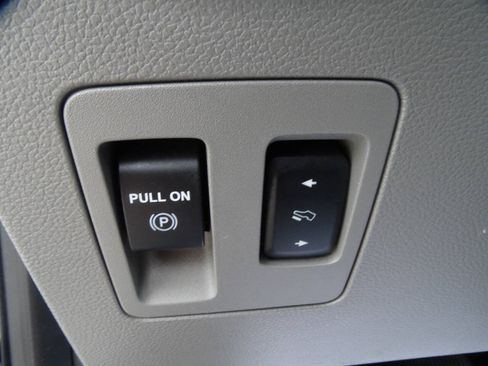 Used 2018 Ford F150 4x4 SuperCab XLT w/ Equipment Group 301A Mid image 18