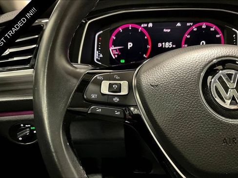 Used 2019 Volkswagen Jetta SEL image 19